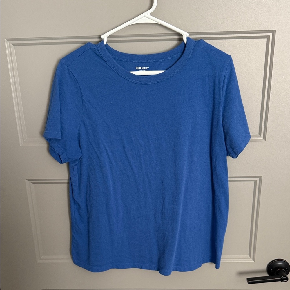 Old Navy Men's Short Sleeve Tee in Blue